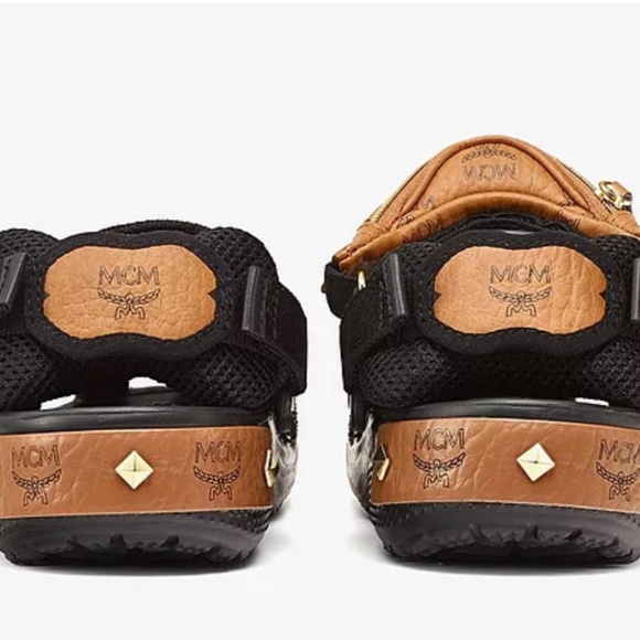 MCM x CROCS Clog w/ Belt Bag Bracelet - Picture 2 of 4